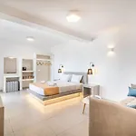 Caldera Stories Private Hotell